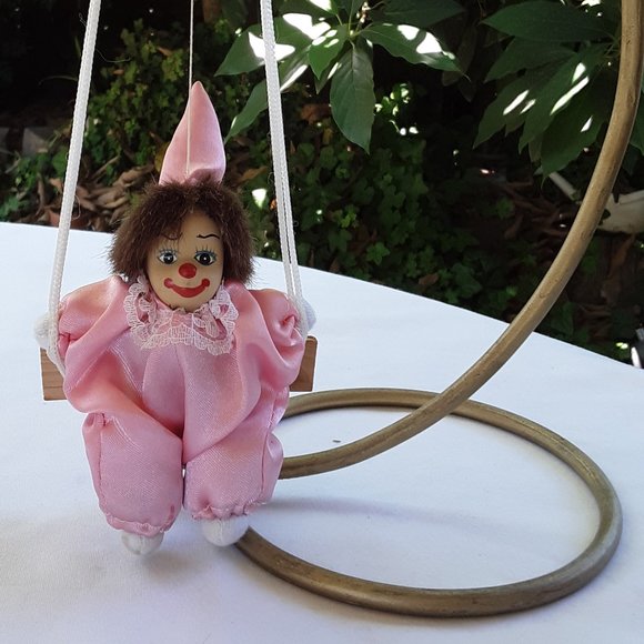 Sweet Little Harlequin Jester Clown Doll On A Swing Preowned - Picture 11 of 11